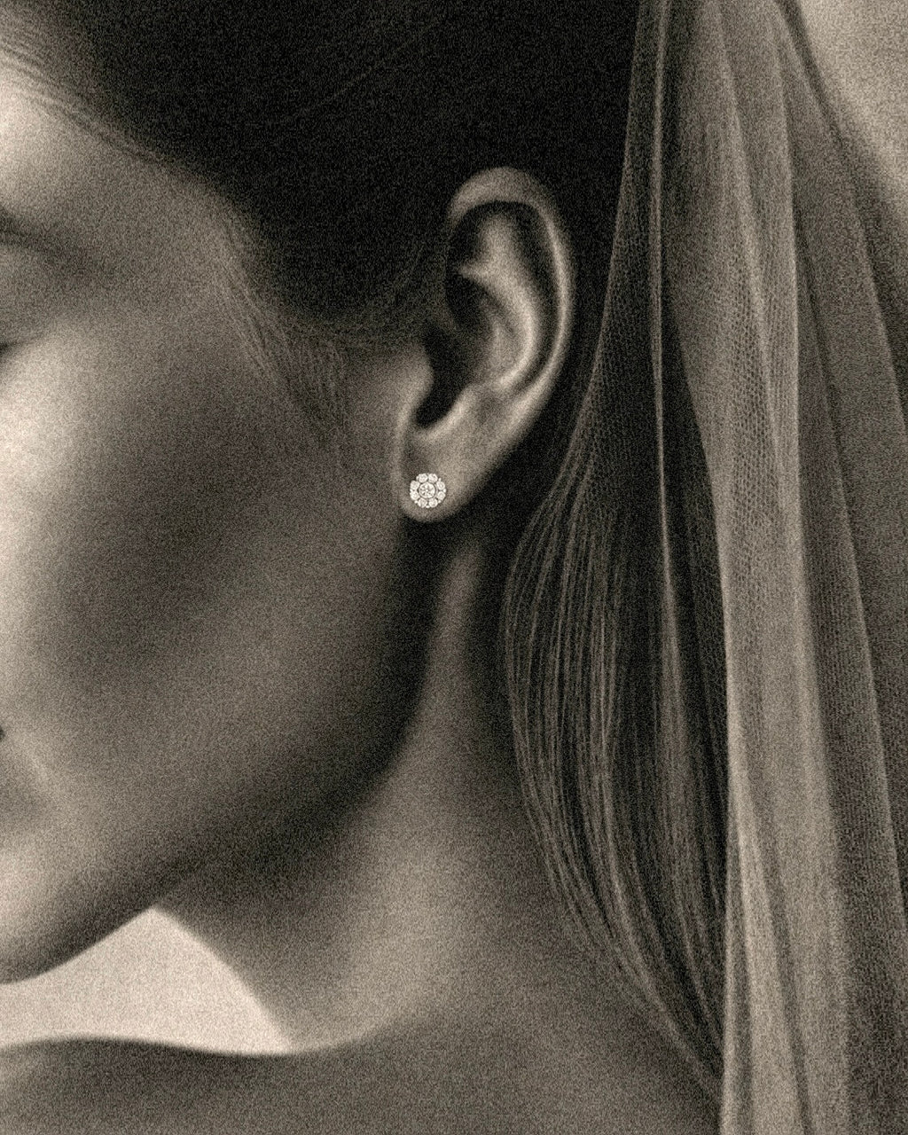 Signet Bouquet Stud Earrings